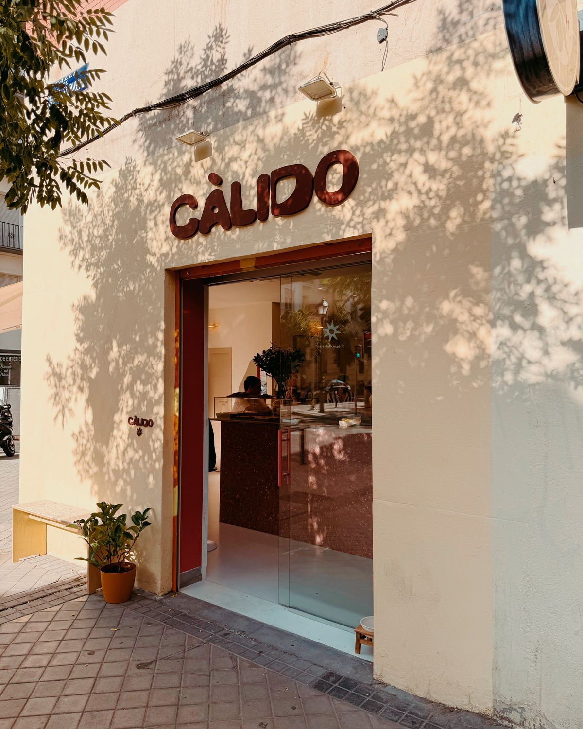 calido madrid