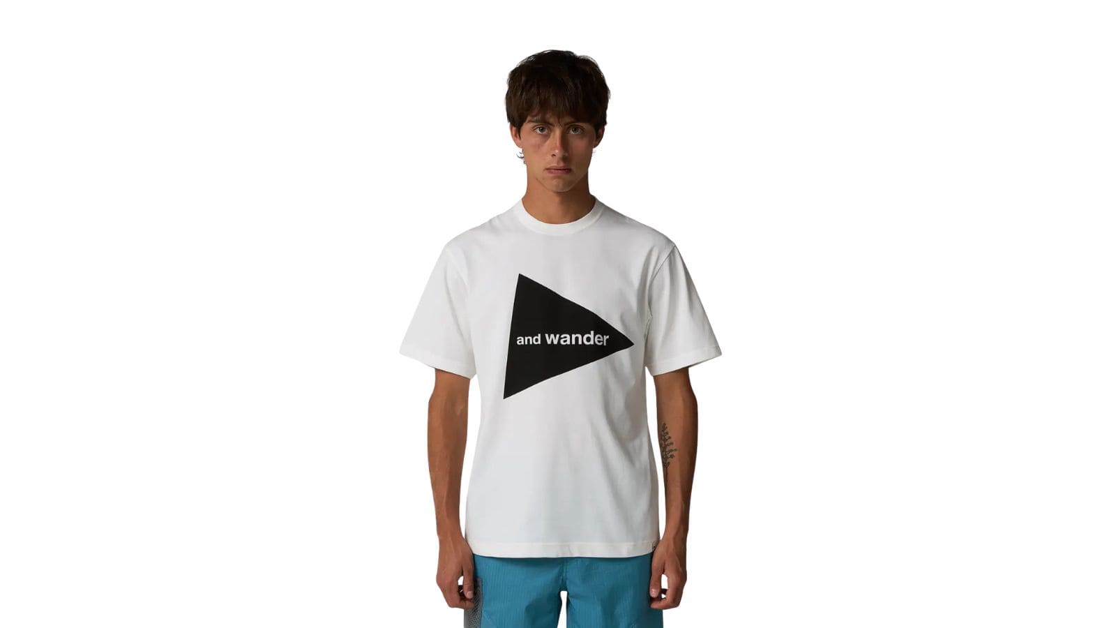 and wander white tee